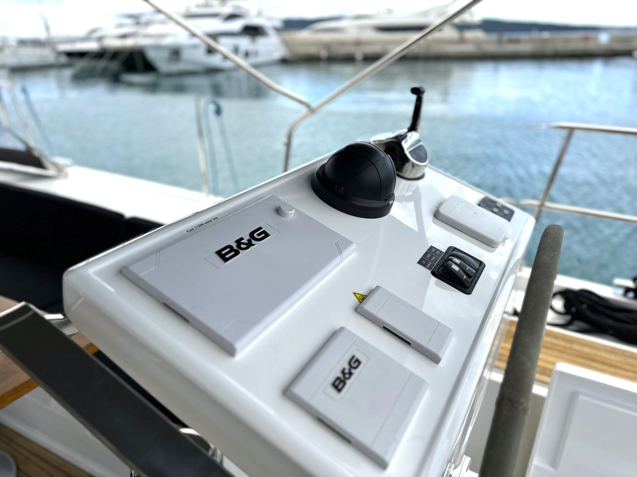 Hanse 548 - 5 + 1 cab. — photo 8
