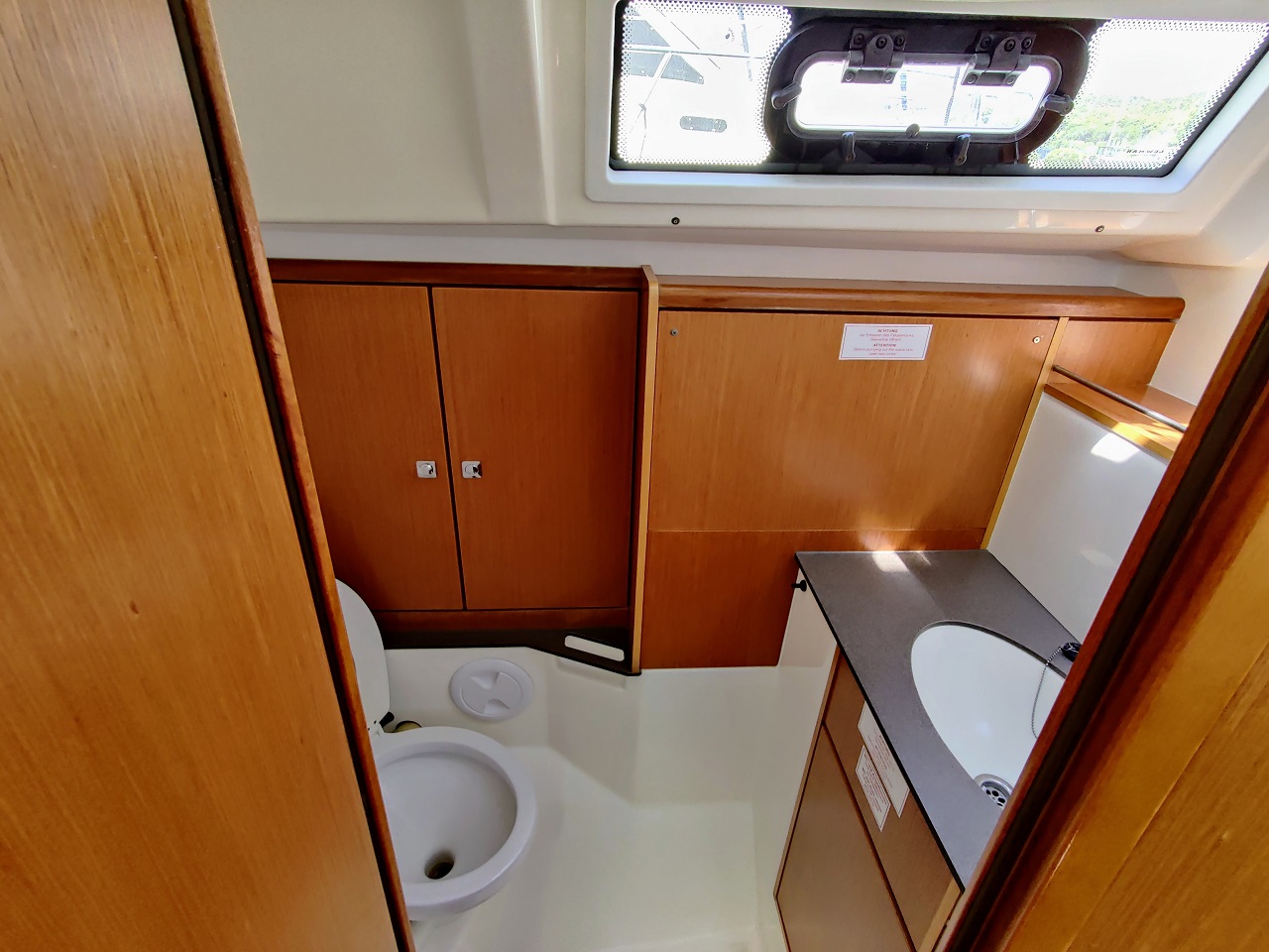 Bavaria Cruiser 37 - 3 cab. — photo 14