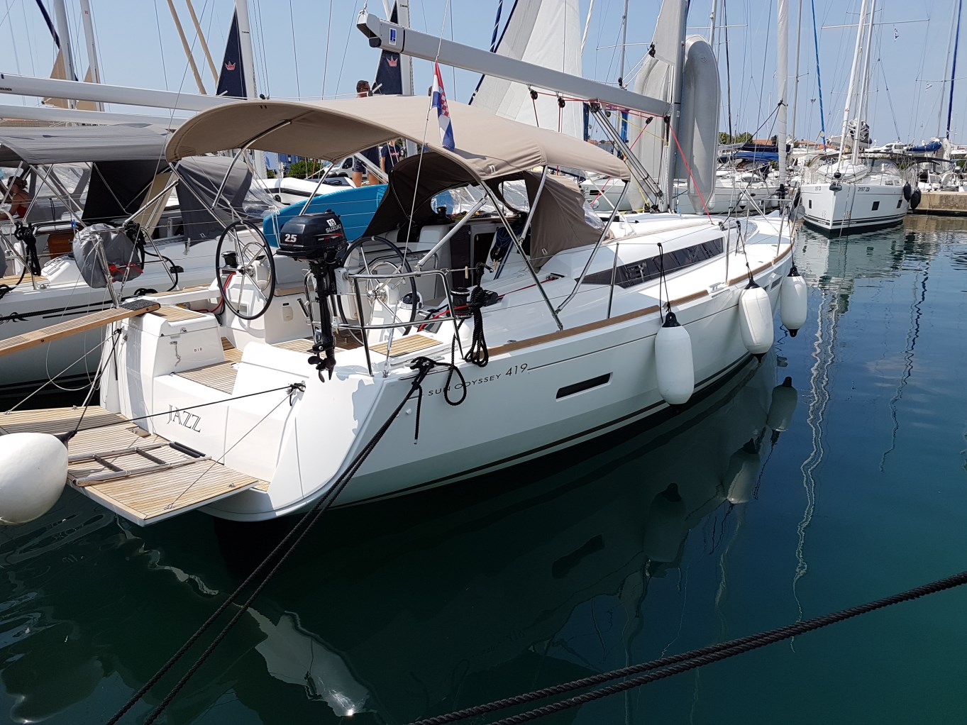 Sun Odyssey 419 - 3 cab. — photo 3