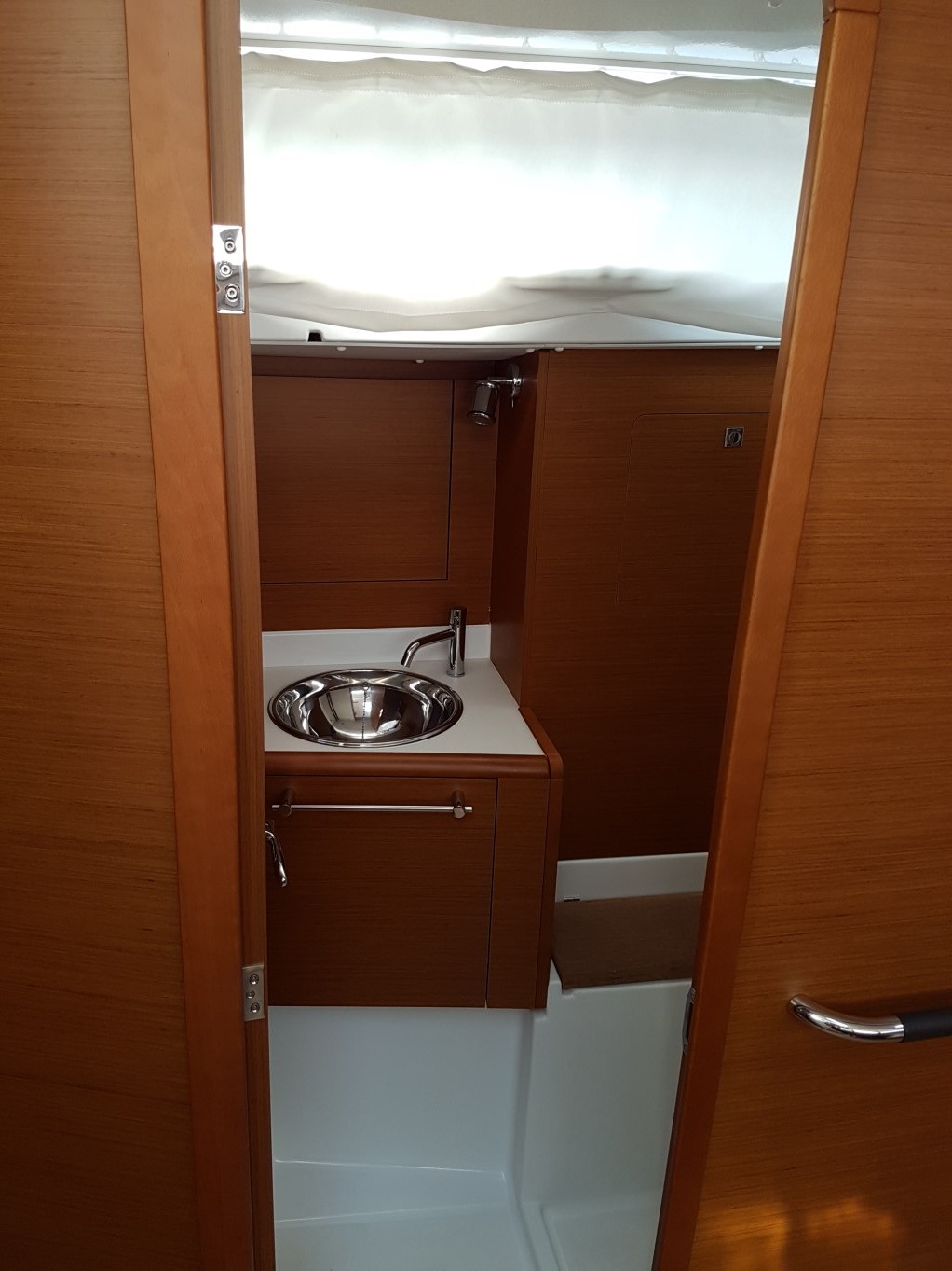 Sun Odyssey 419 - 3 cab. — photo 9