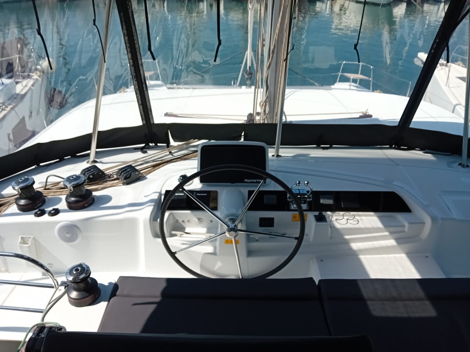Lagoon 46 - 4 + 2 cab. — photo 6