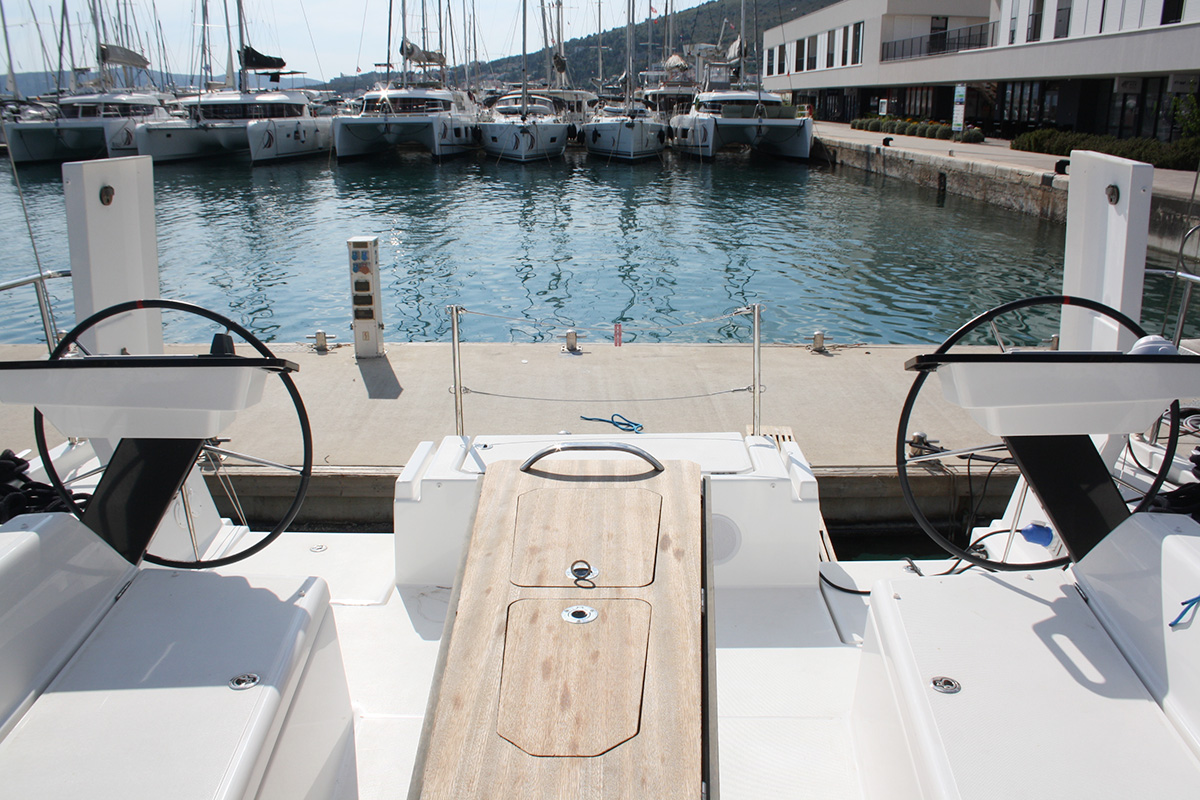 Dufour 41 - 3 cab. — photo 9