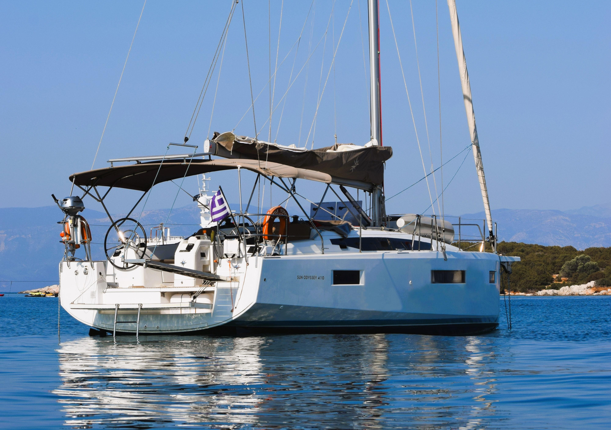 Sun Odyssey 410 - 3 cab. — photo 1