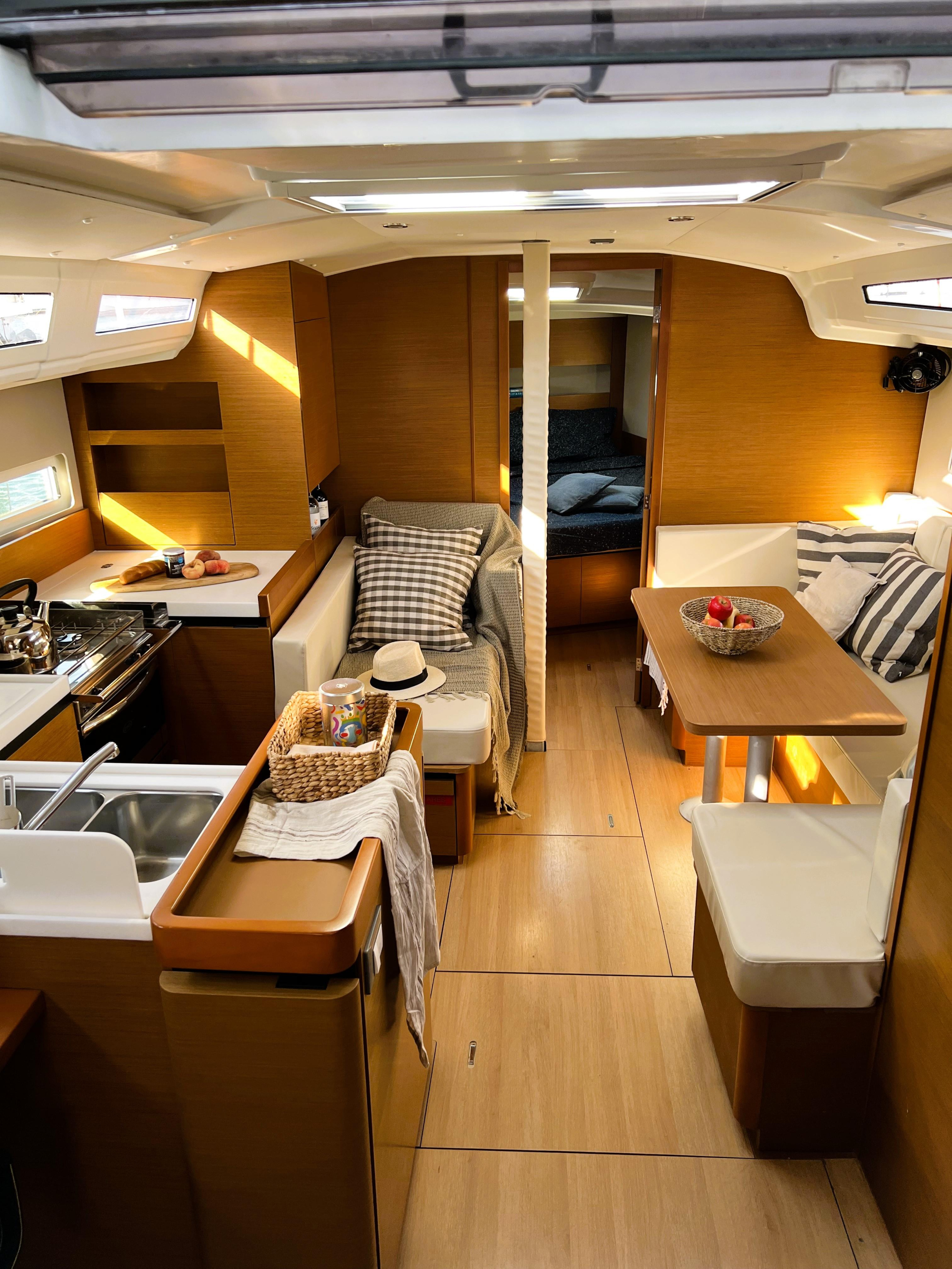 Sun Odyssey 410 - 3 cab. — photo 13
