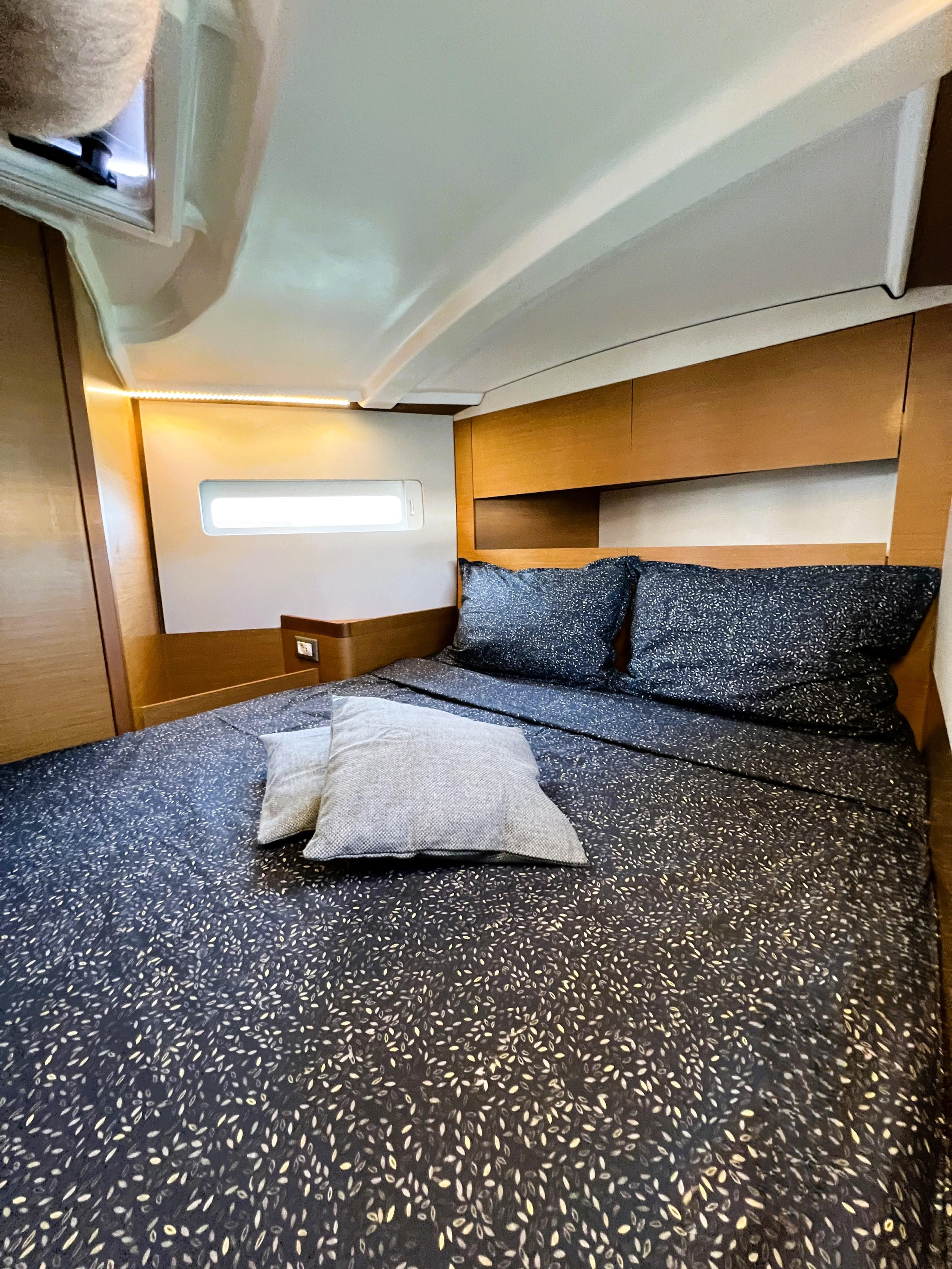Sun Odyssey 410 - 3 cab. — photo 17