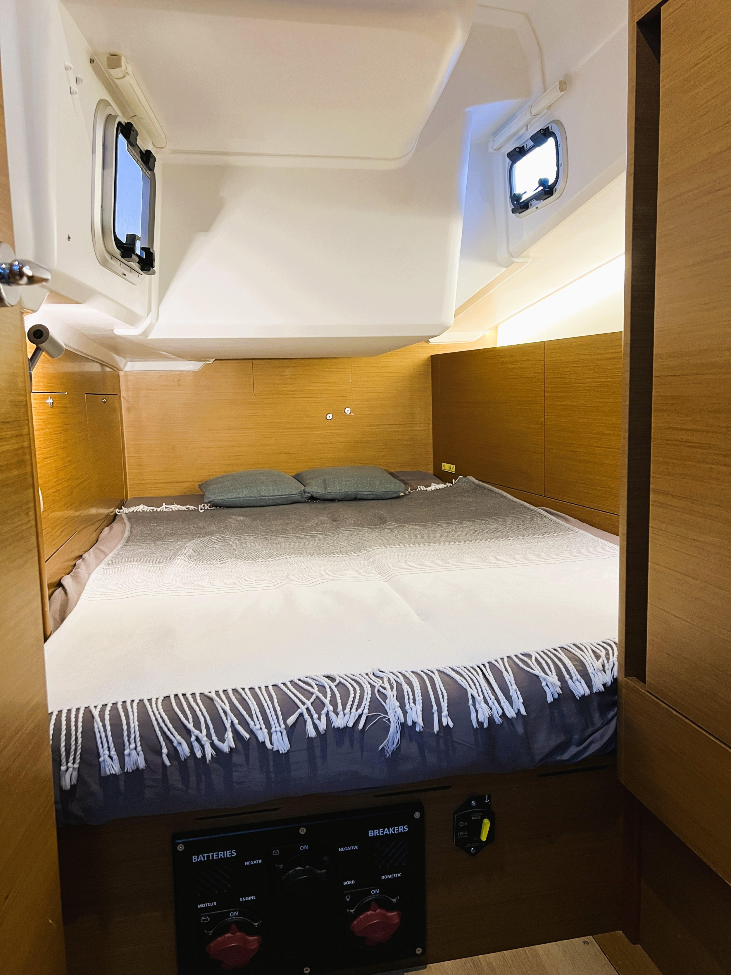 Sun Odyssey 410 - 3 cab. — photo 13