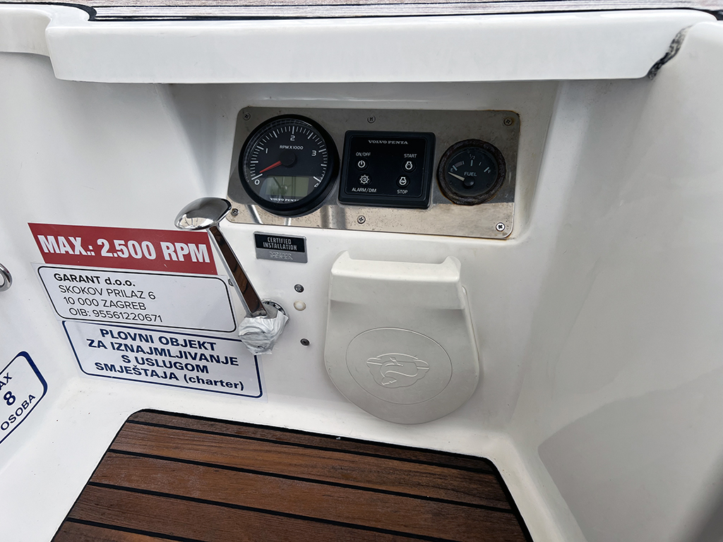 Bavaria Cruiser 37 - 3 cab. — photo 9