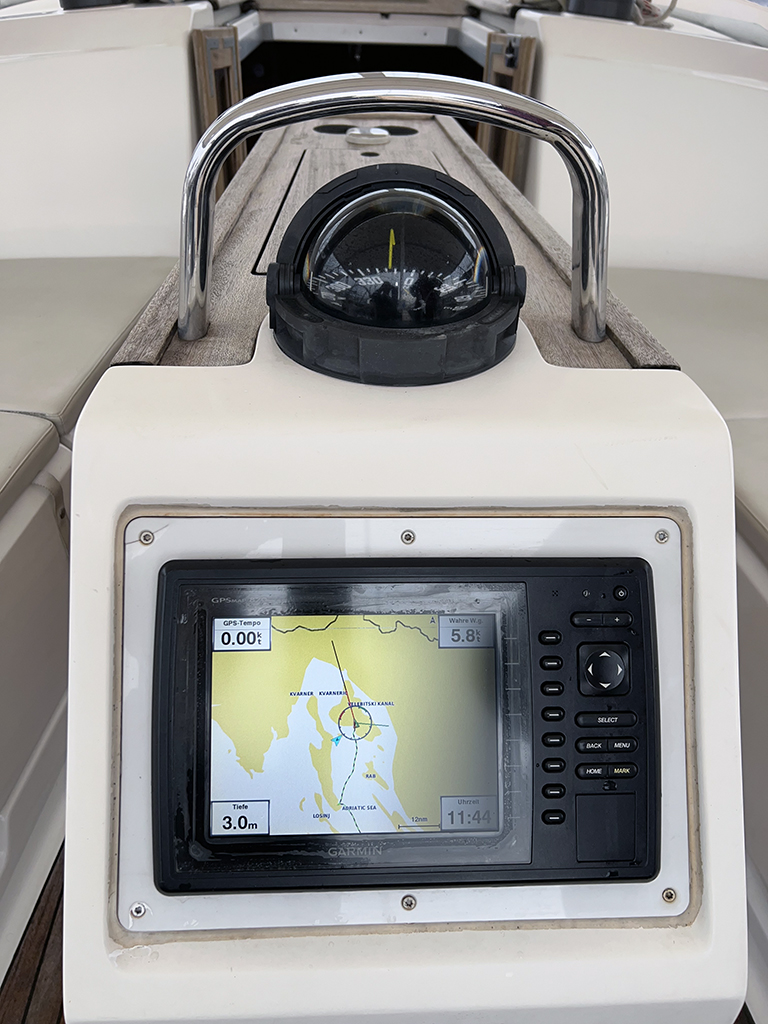 Bavaria Cruiser 37 - 3 cab. — photo 14