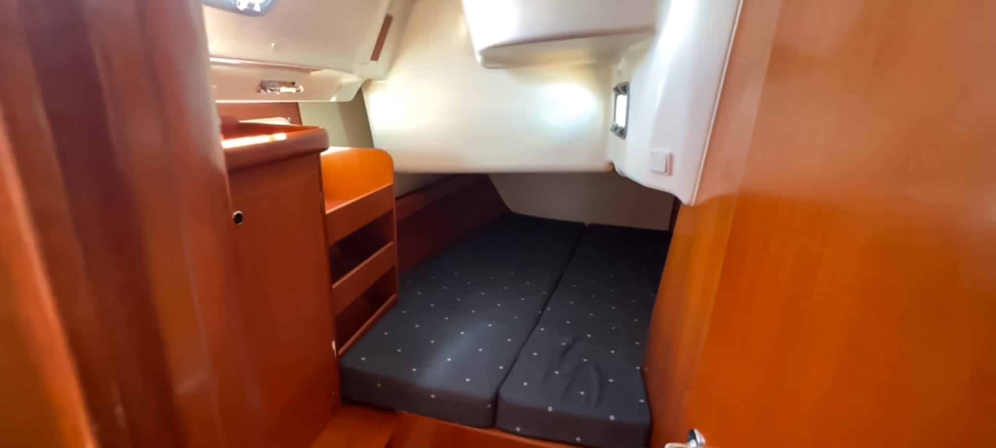 Oceanis Clipper 423 - 3 cab. — photo 11