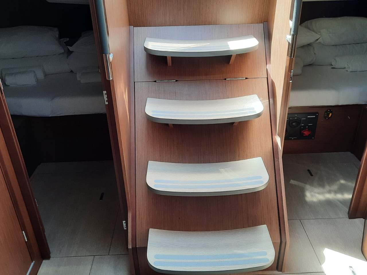 Oceanis 40.1 — photo 7