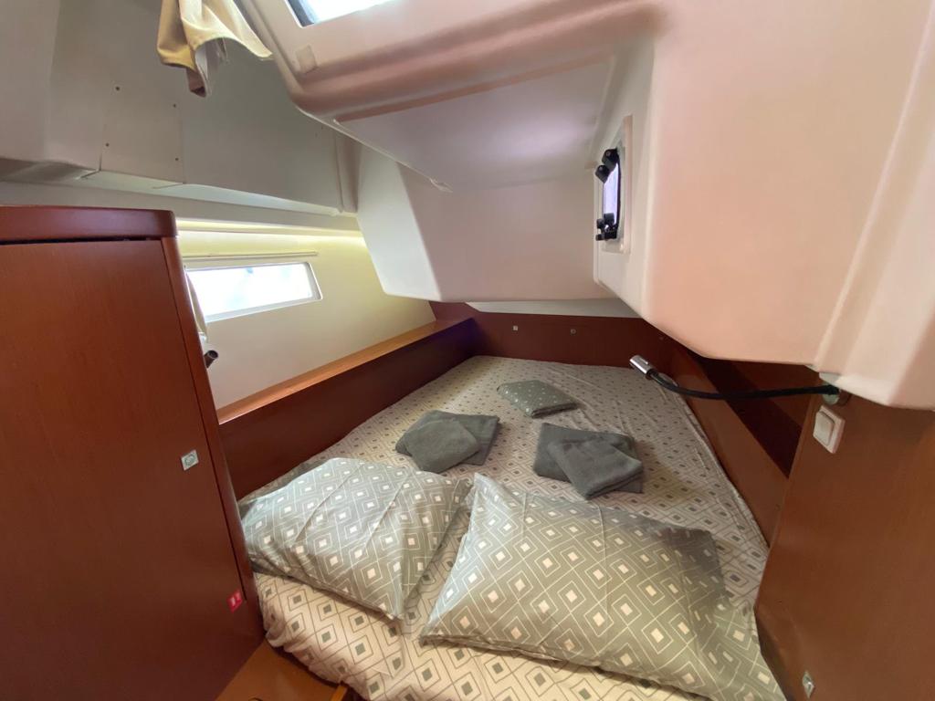 Oceanis 41 — photo 16