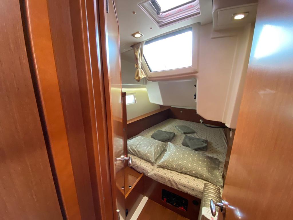 Oceanis 41 — photo 17