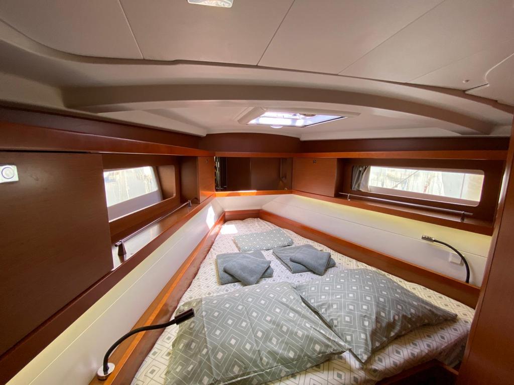 Oceanis 41 — photo 19