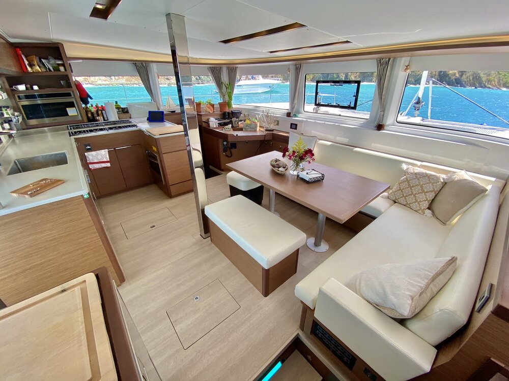 Lagoon 46 - 4 + 1 cab. — photo 23