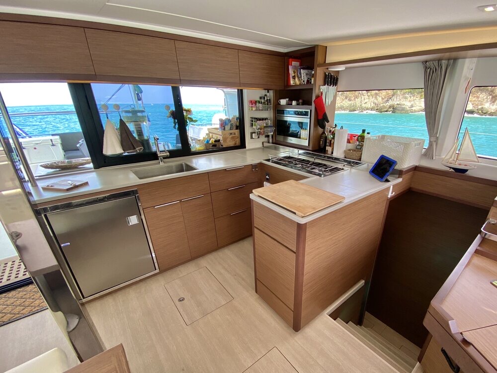 Lagoon 46 - 4 + 1 cab. — photo 27