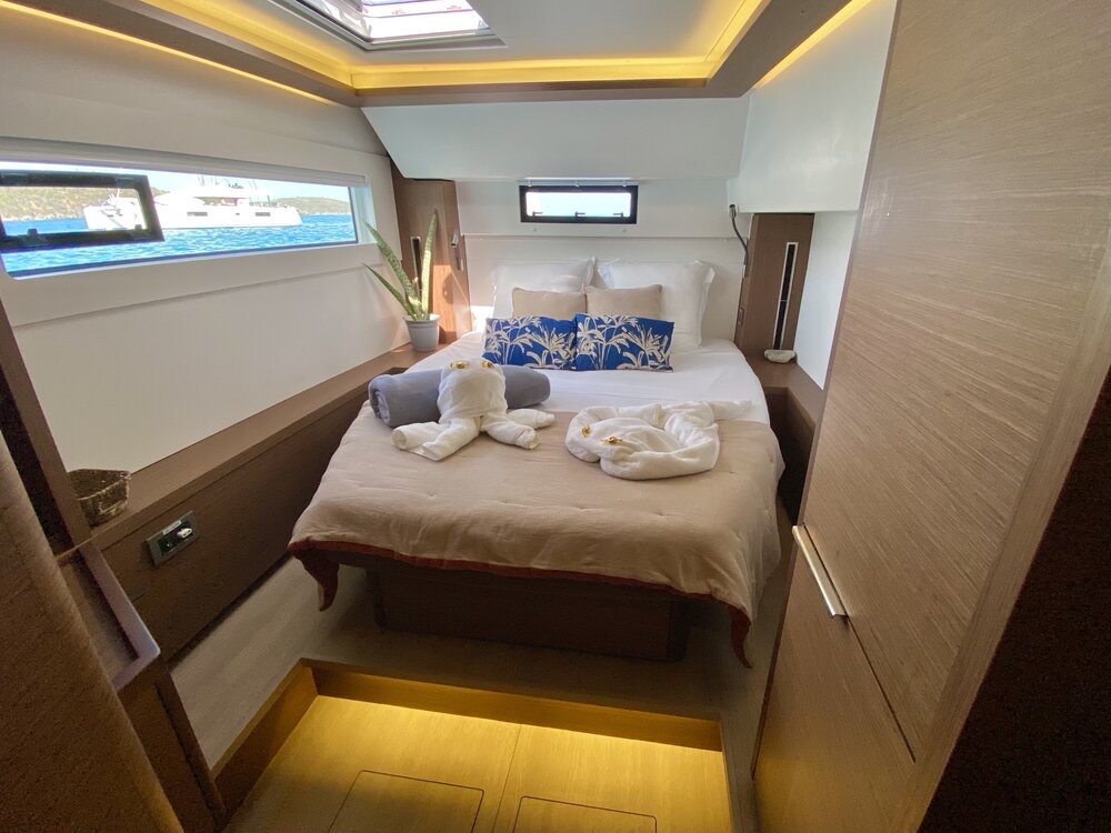 Lagoon 46 - 4 + 1 cab. — photo 32