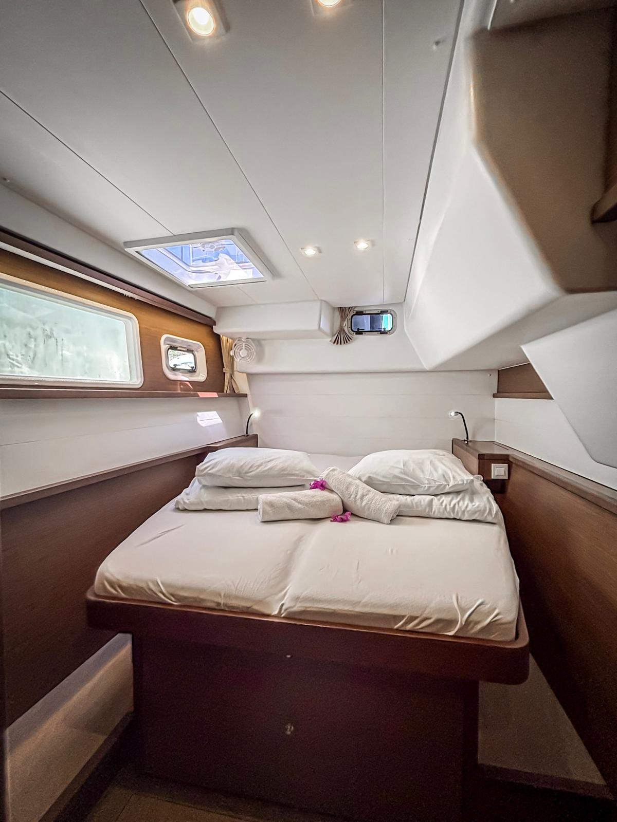Lagoon 450 F - 4 + 2 cab. — photo 12