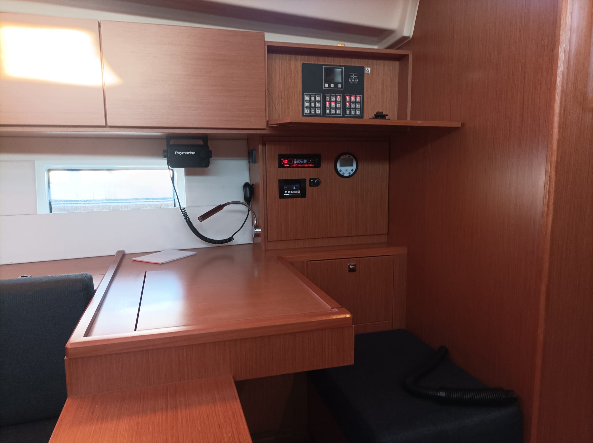 Bavaria C50 - 5 + 1 cab. — photo 18
