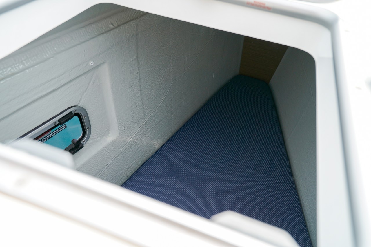Lagoon 42 - 4 + 2 cab. — photo 26