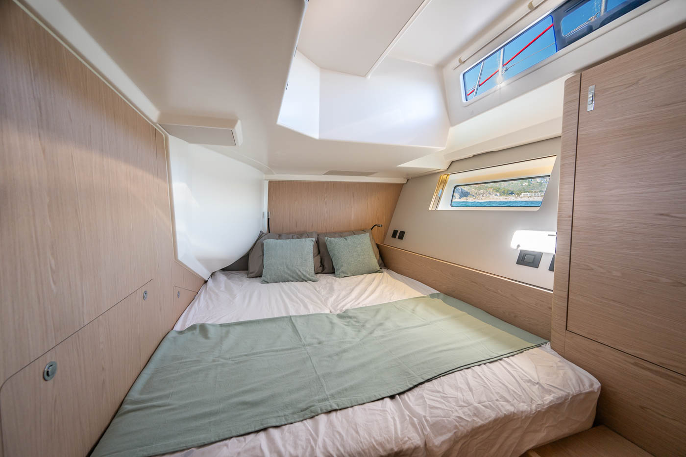 Oceanis 60 - 3 + 1 cab. — photo 31