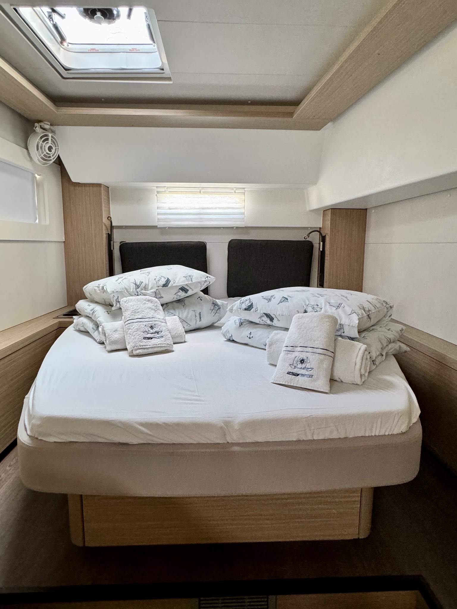 Lagoon 46 OW - 3 + 2 cab. — photo 14