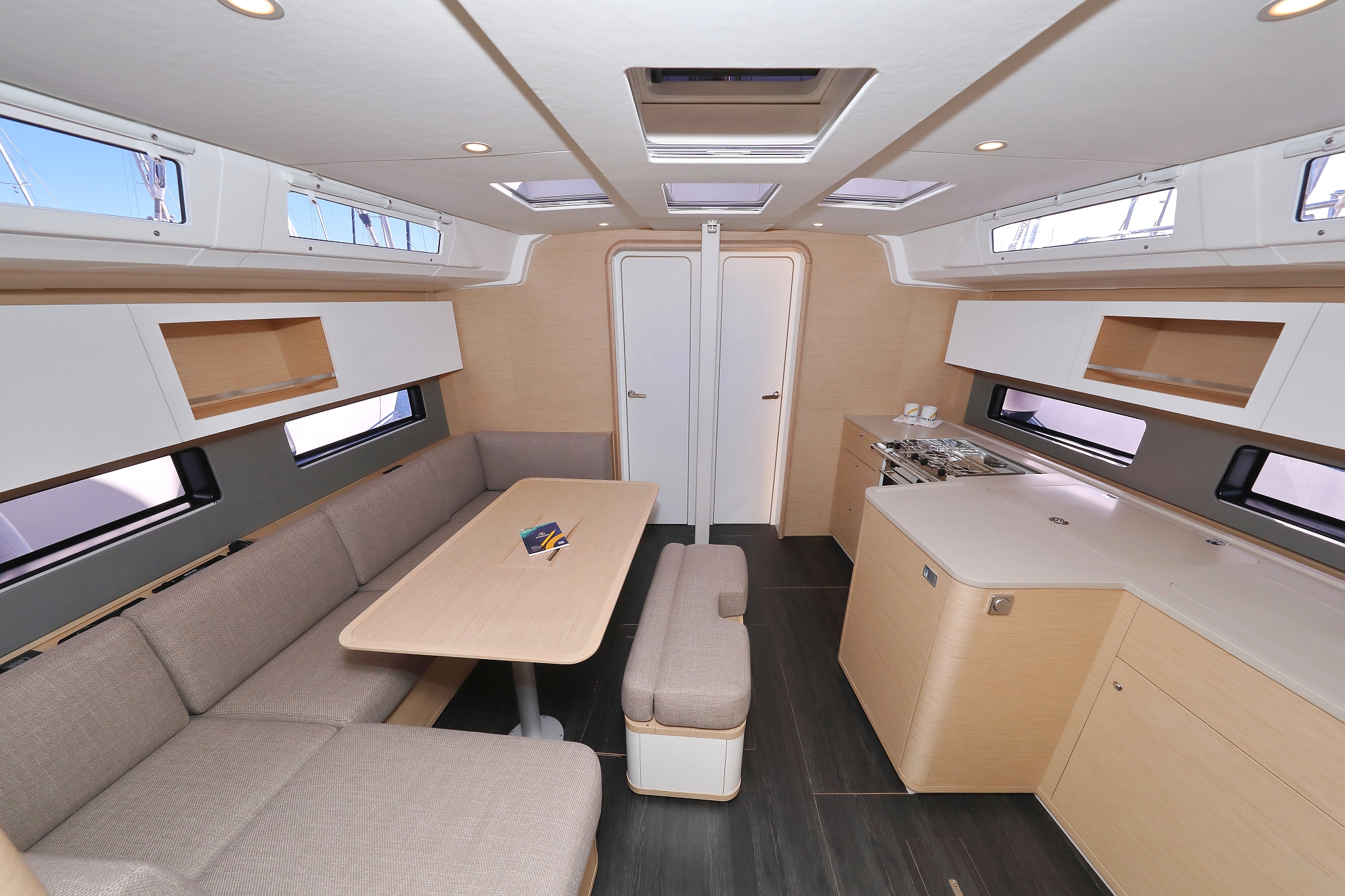 Dufour 41 - 4 cab. — photo 13