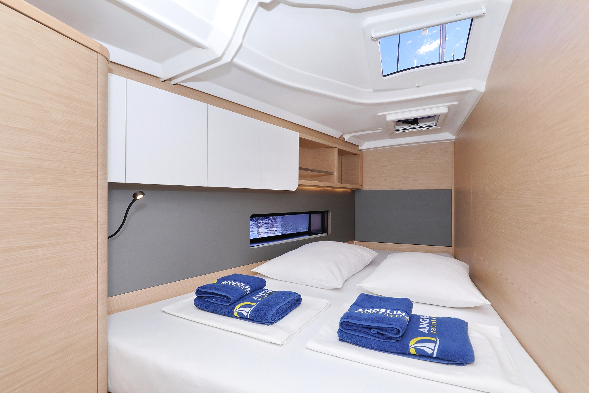 Dufour 41 - 4 cab. — photo 27