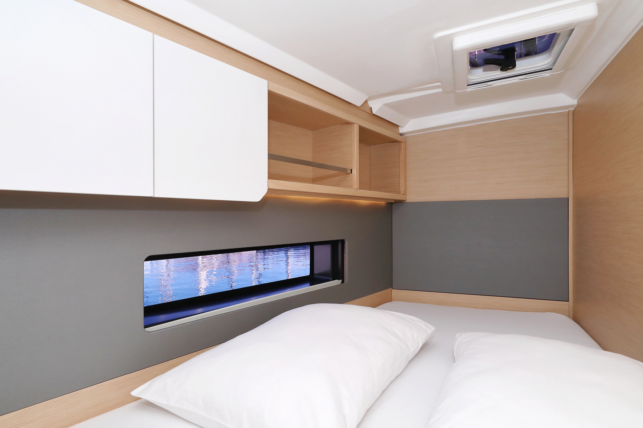 Dufour 41 - 4 cab. — photo 29