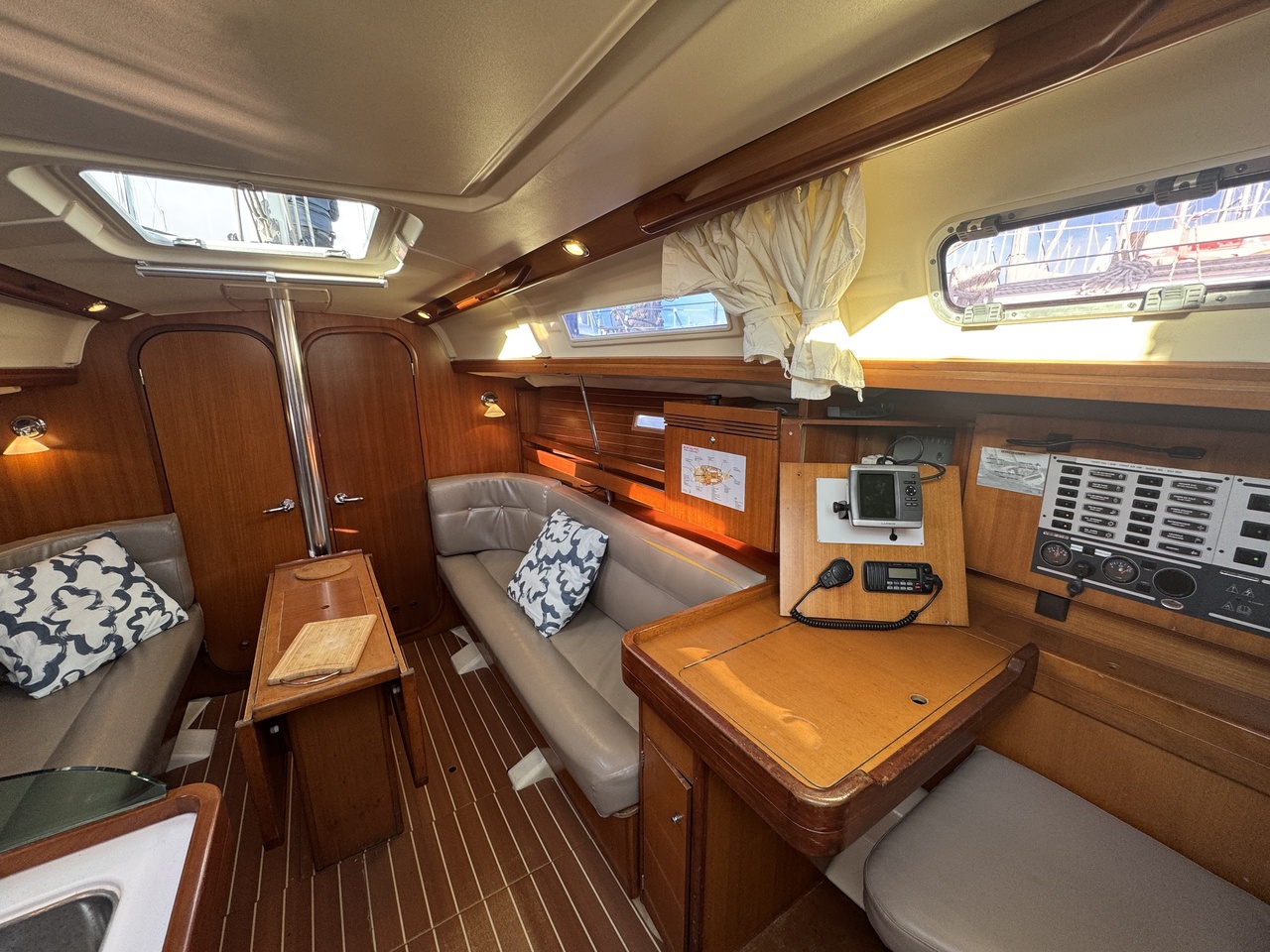 Dufour 34 - 3 cab. — photo 6