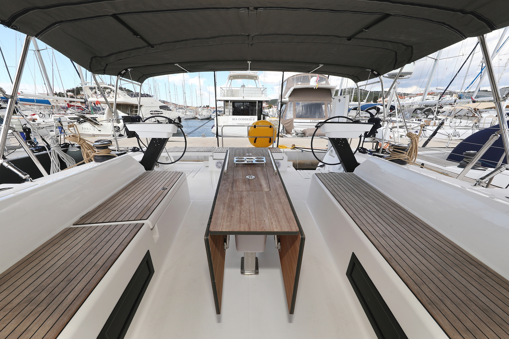 Dufour 470 - 4 cab. — photo 11