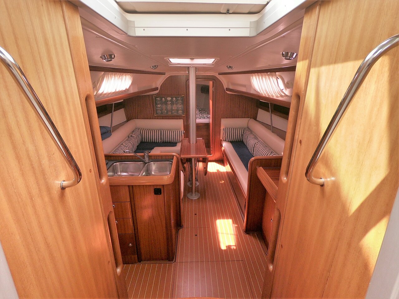 Bavaria 38 Match - 2 cab. — photo 6