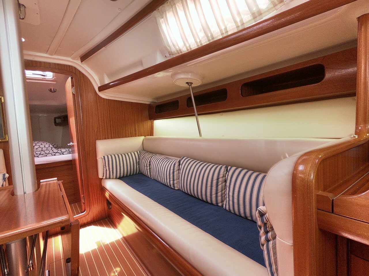 Bavaria 38 Match - 2 cab. — photo 8