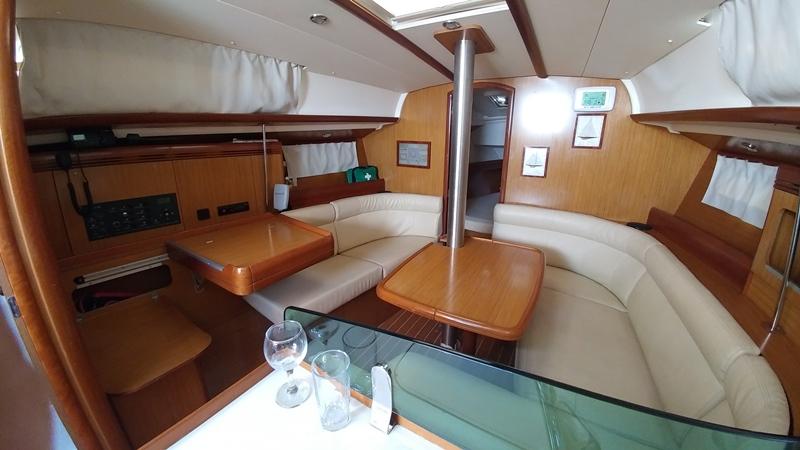 Sun Odyssey 36i — photo 13