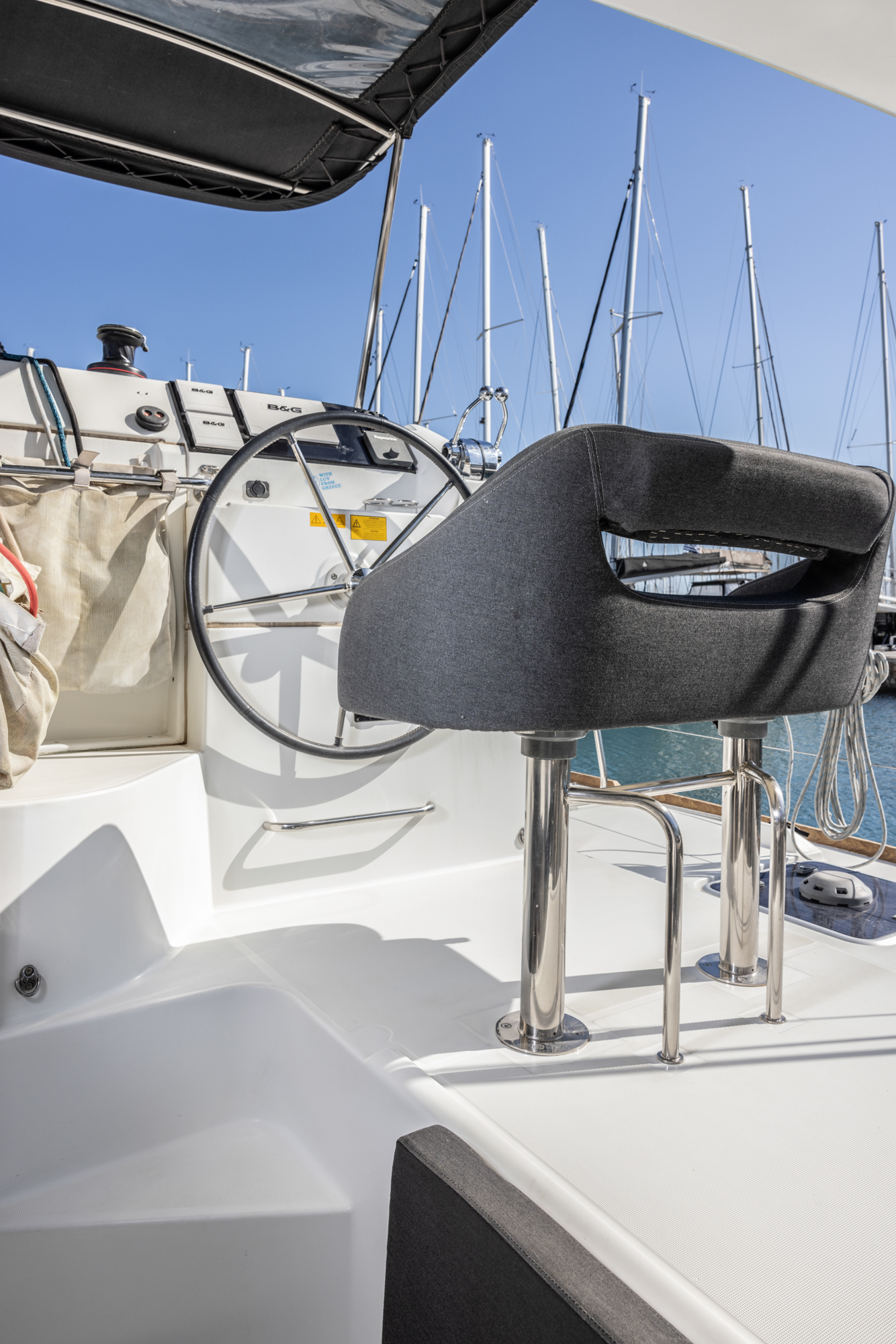 Lagoon 40 - 4 + 2 cab — photo 31
