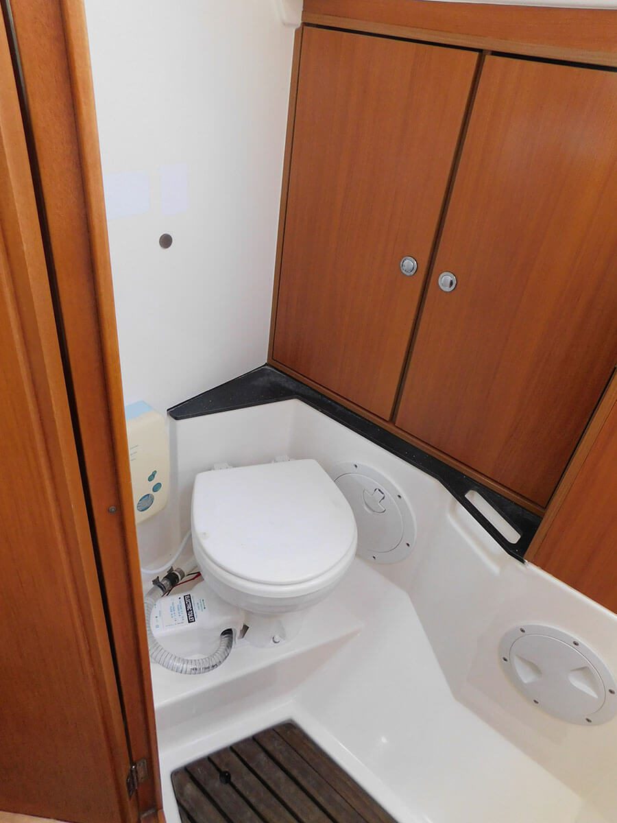 Bavaria Cruiser 36 — photo 14
