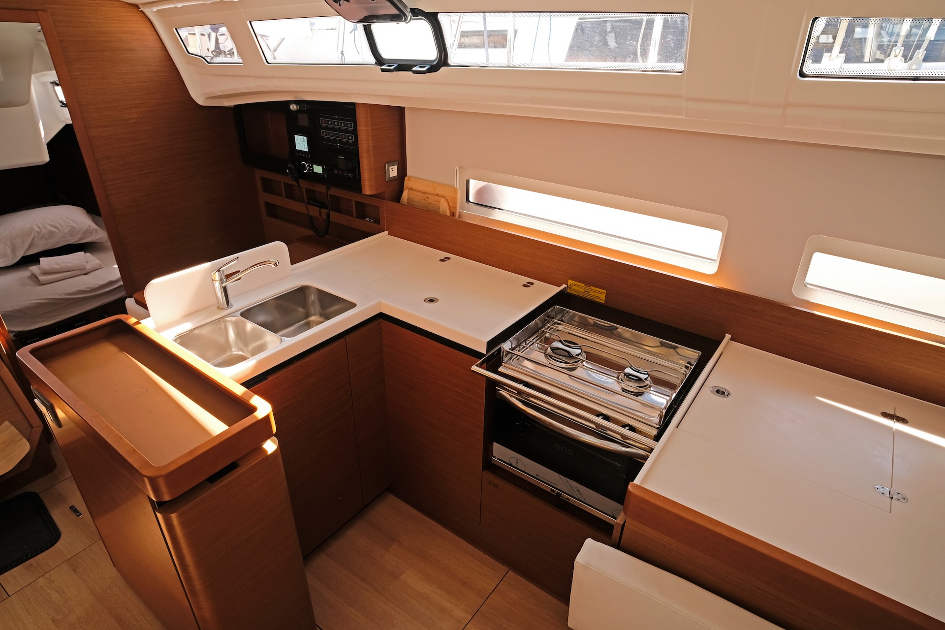 Sun Odyssey 410 - 3 cab. — photo 16