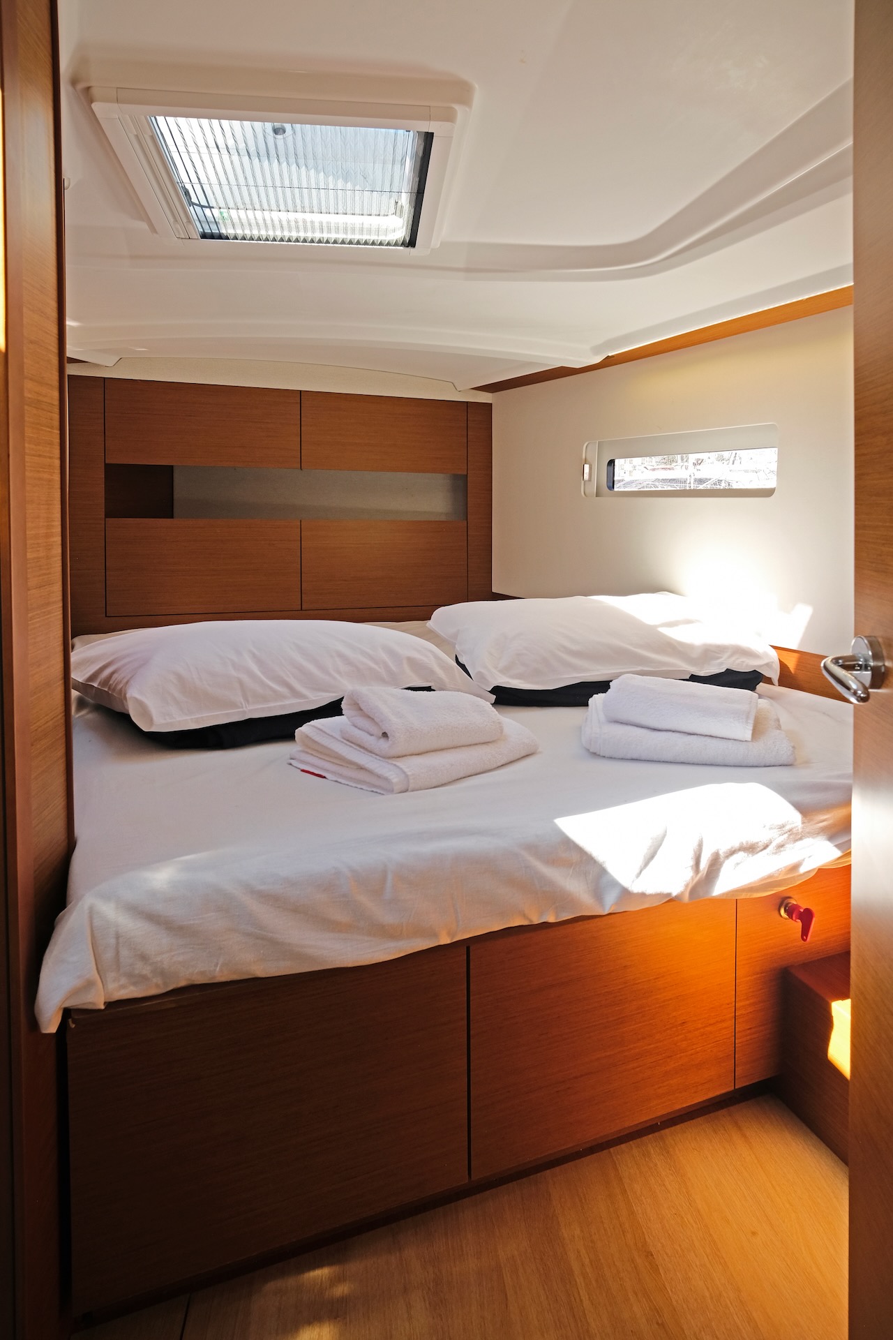 Sun Odyssey 410 - 3 cab. — photo 17