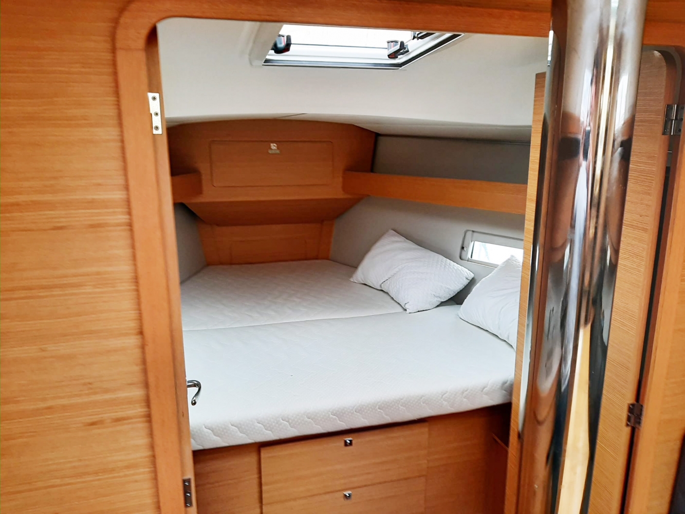 Dufour 382 GL — photo 11