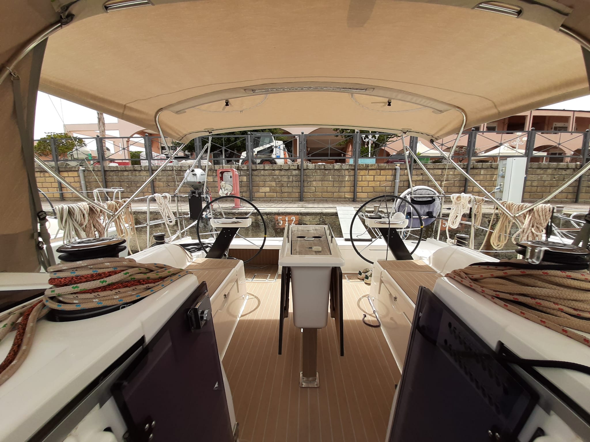 Dufour 390 GL — photo 4