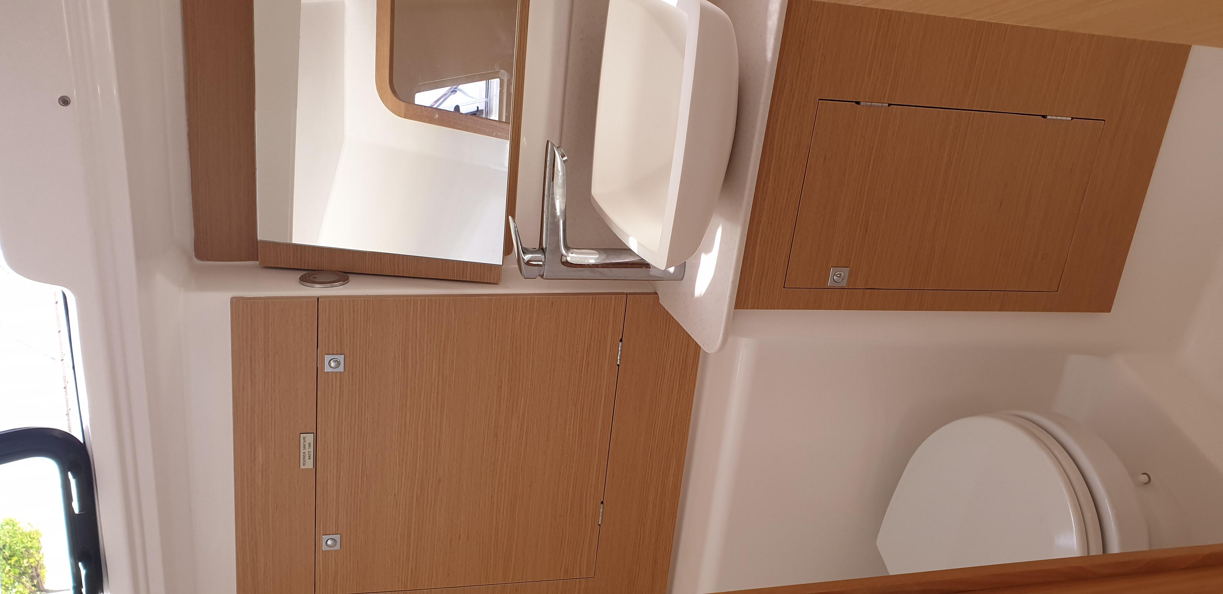 Dufour 390 GL — photo 19