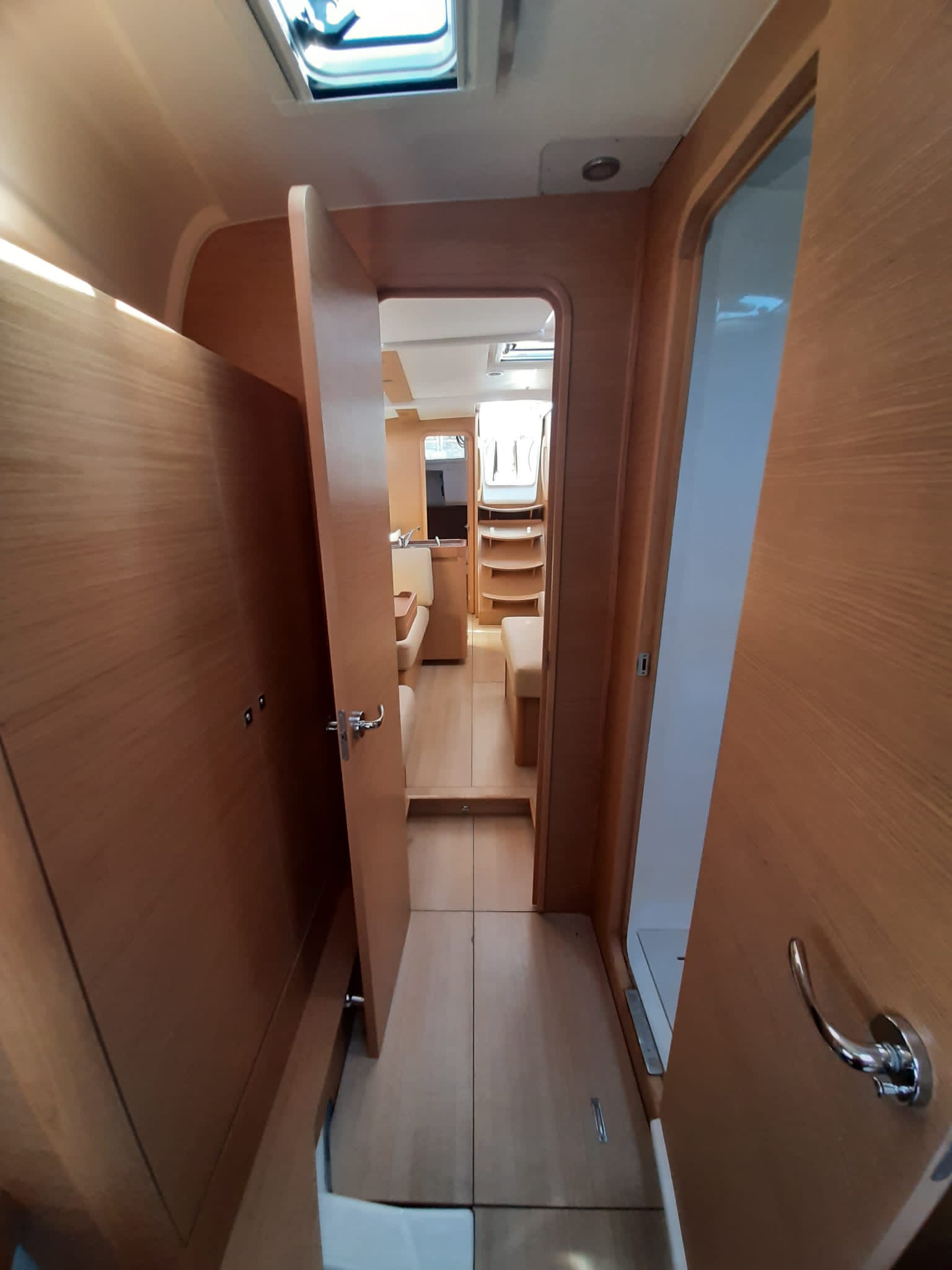 Dufour 412 GL — photo 11