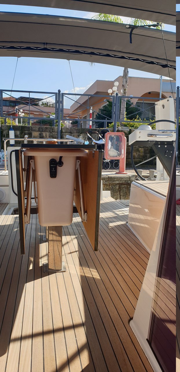 Dufour 470 - 4 + 1 cab. — photo 3