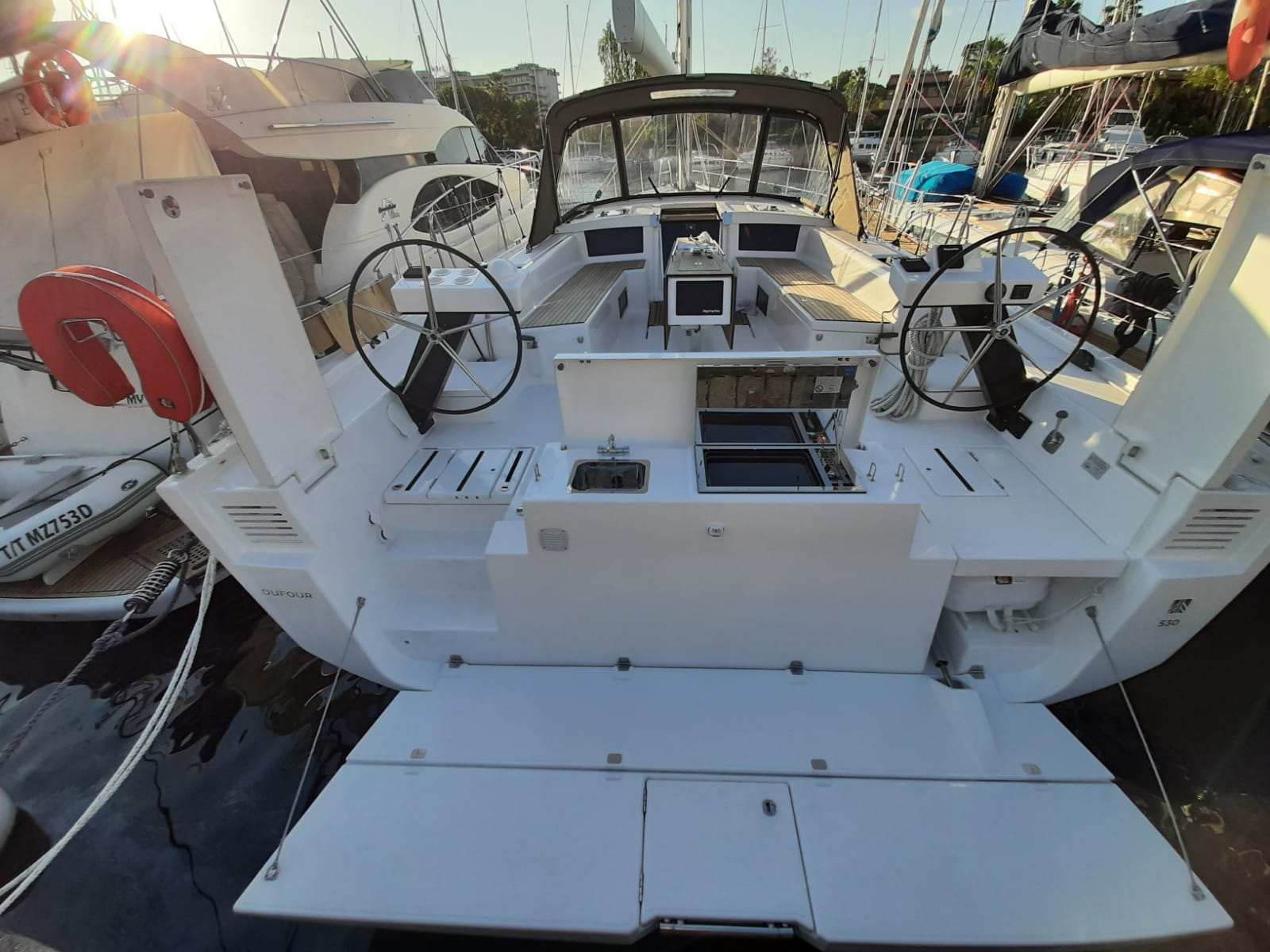 Dufour 530 — photo 1