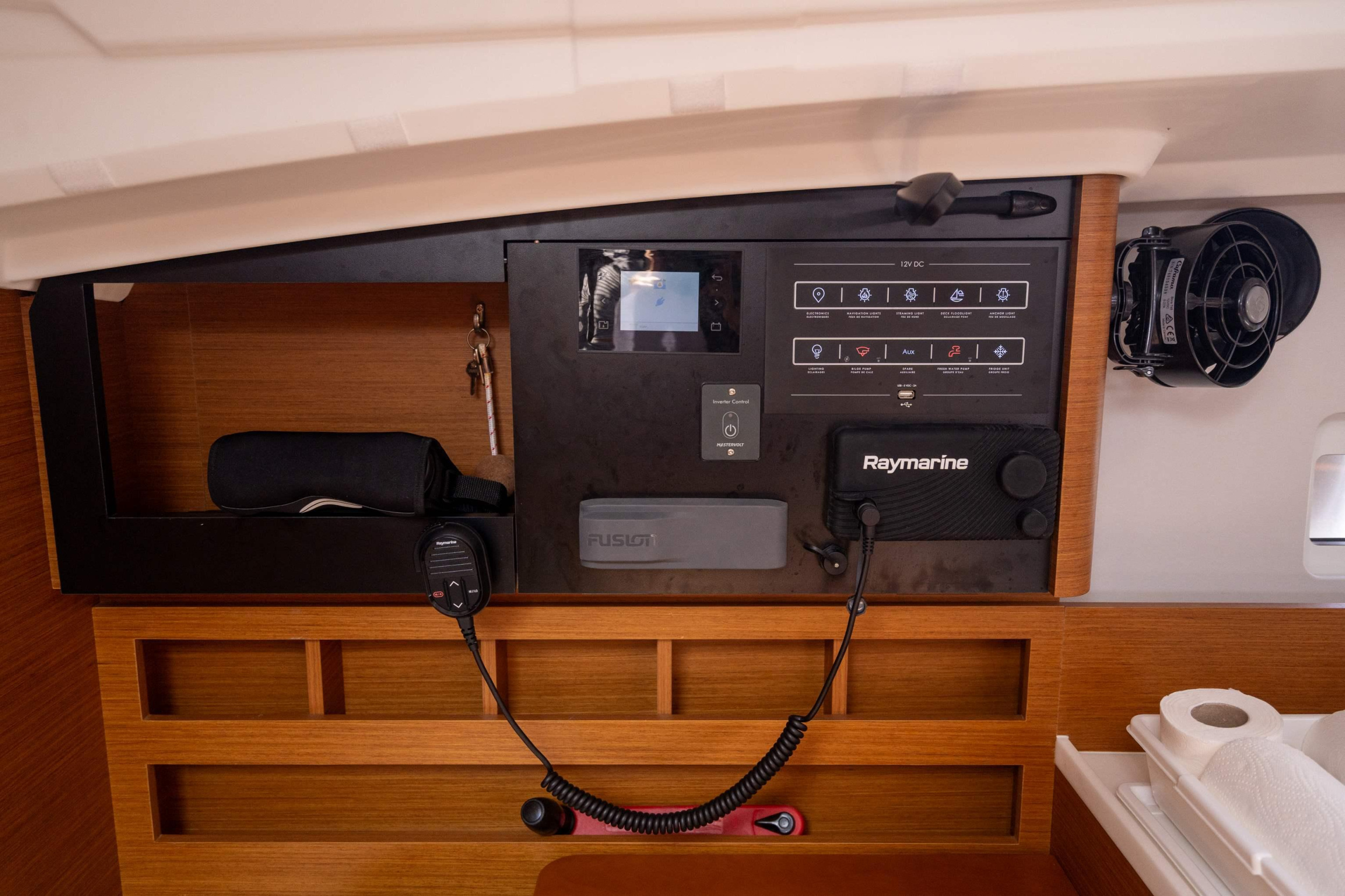 Sun Odyssey 410 - 3 cab. — photo 13