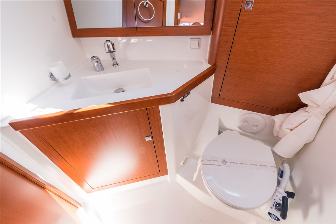 Oceanis 45 - 4 cab. — photo 31