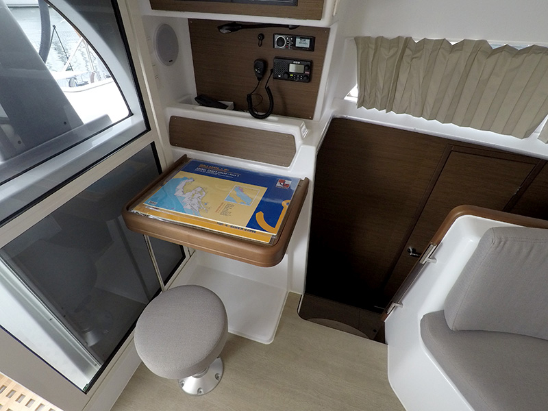 Lagoon 380 - 4 + 2 cab. — photo 19
