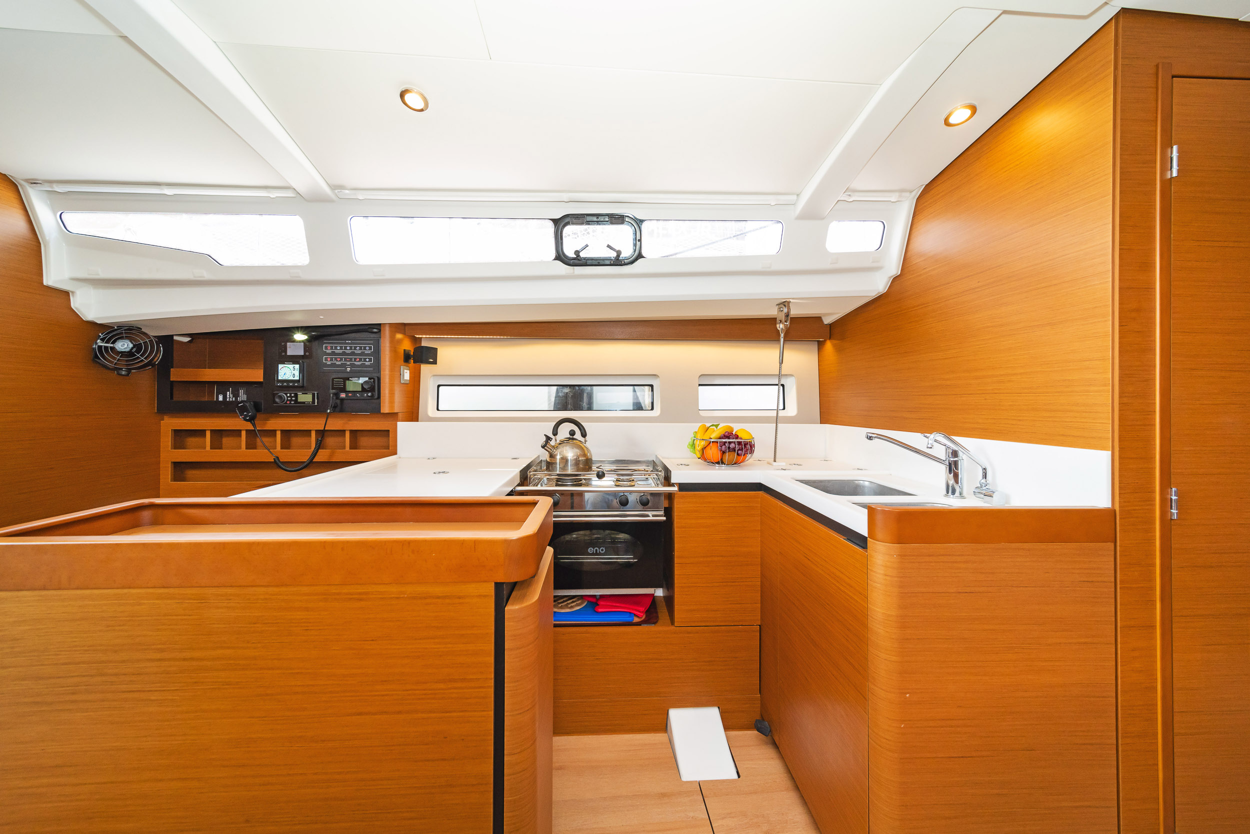 Sun Odyssey 440 - 4 cab. — photo 5