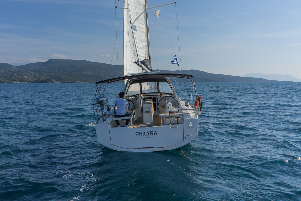 Oceanis 38.1 — photo 8