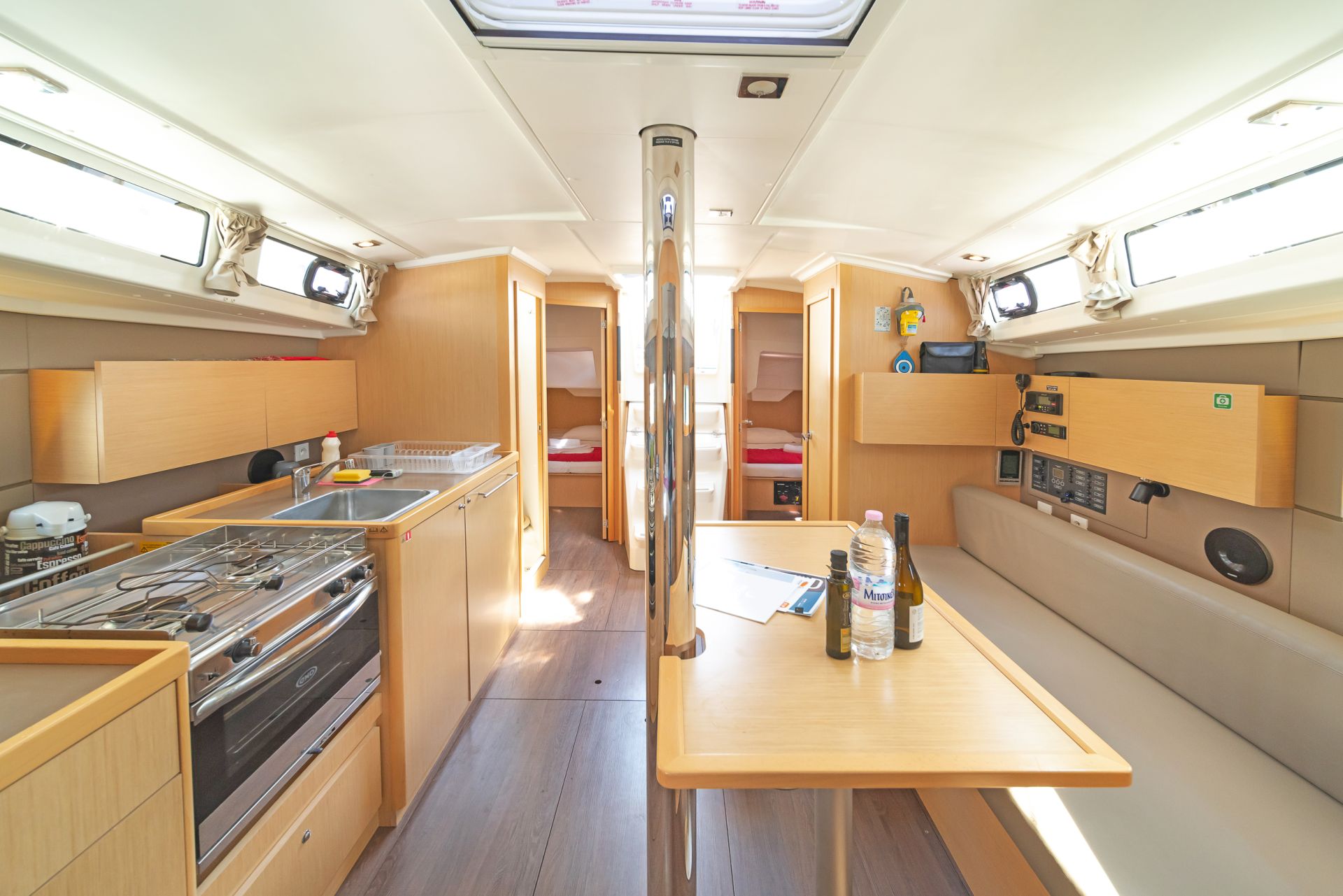 Oceanis 38.1 — photo 12