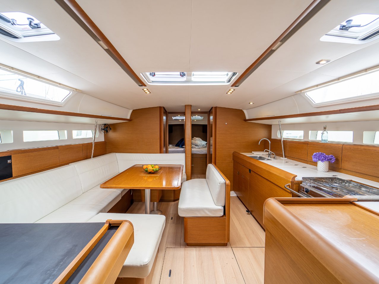 Sun Odyssey 519 - 5 cab. — photo 9